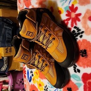 MENS Avalanche Hiking Boots